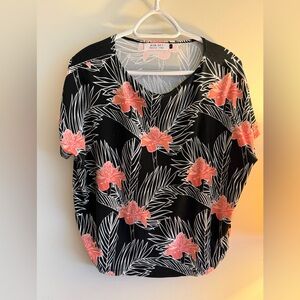 Ava Sky Black Top with Pink Protea Pattern